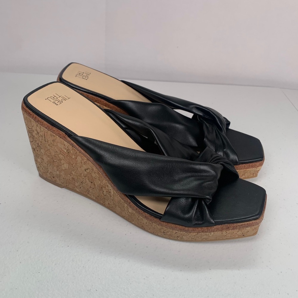 Time & Tru Black Cork Wedge Sandals Size 9 - Picture 2 of 8
